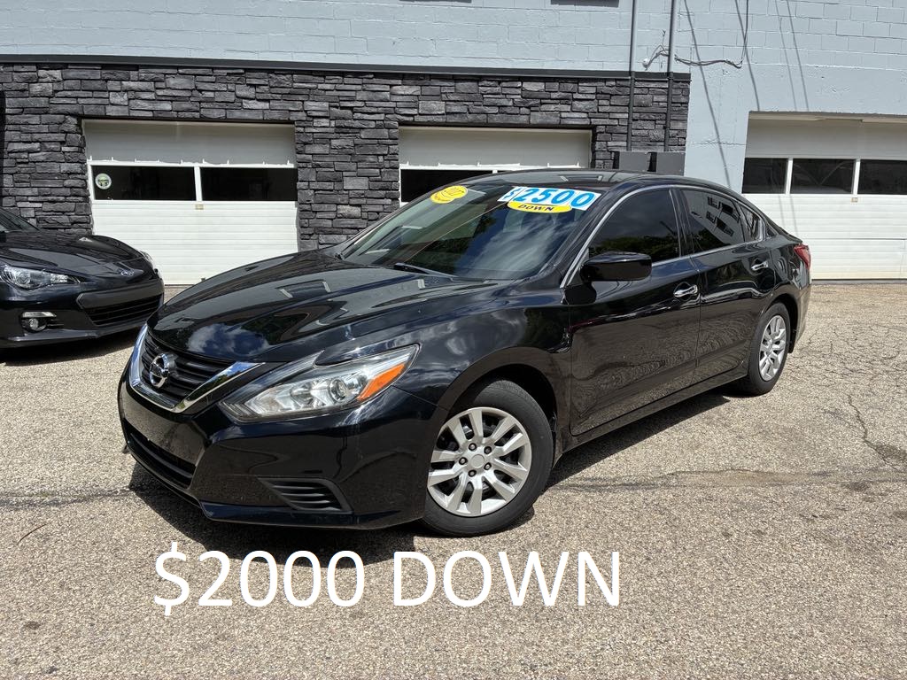 2017 Nissan Altima S's photo